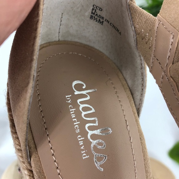 Charles David Wedge Ruffled Sandals Size 8.5M (#5) - Picture 7 of 8